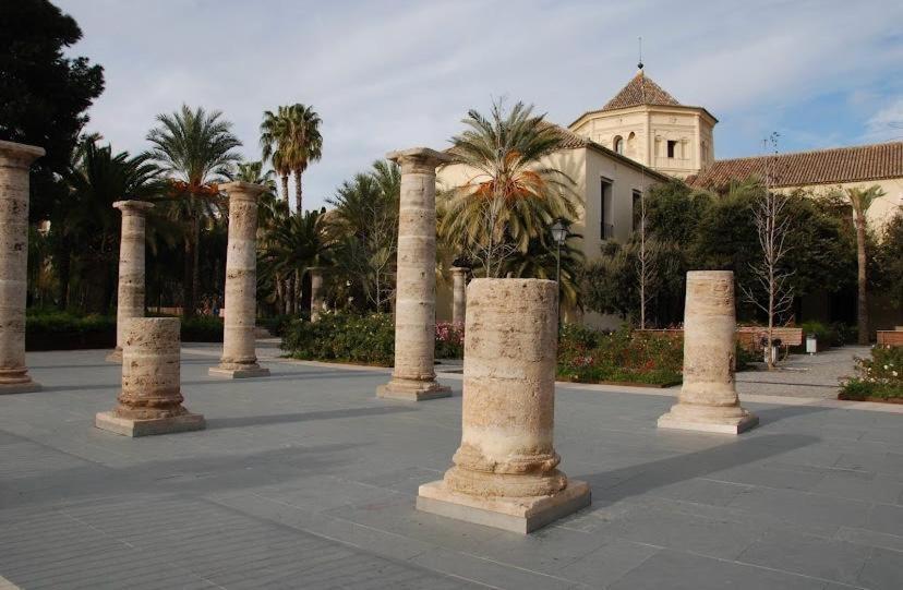 Апартаменты Bergamo Ciutat Vella Валенсия Экстерьер фото